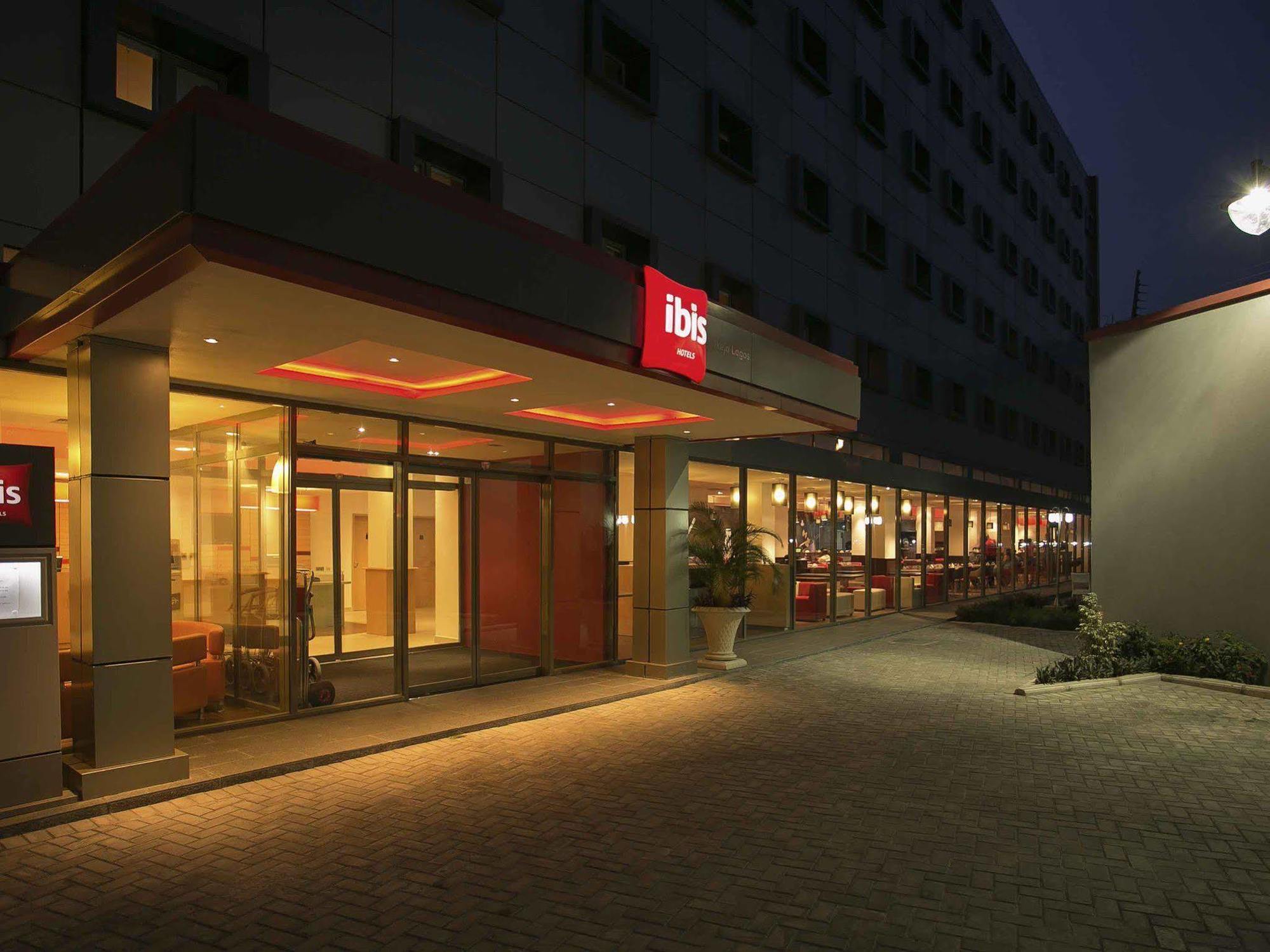 Ibis Lagos Икея Экстерьер фото