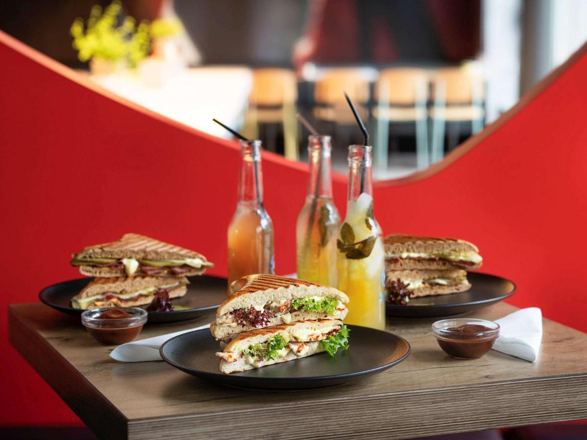 Ibis Lagos Икея Экстерьер фото